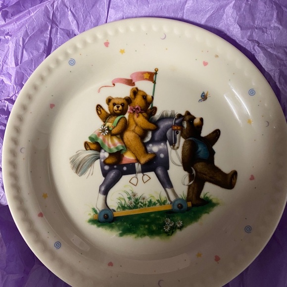 Lenox Heirloom collection china bear plate - Picture 5 of 5